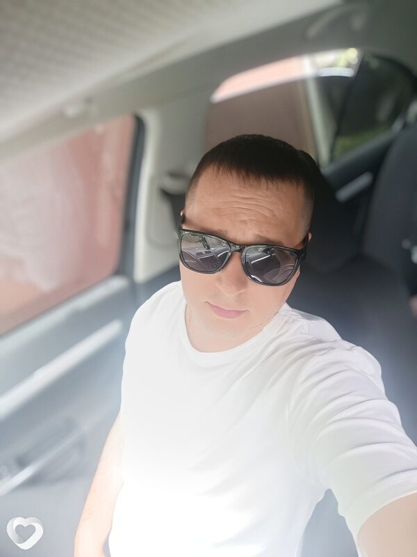 Антон, 33, Снежном — анкета №643381