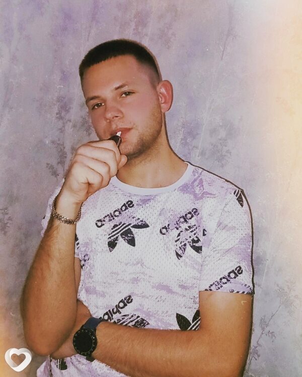 Максим, 26, Орёл — анкета №643268