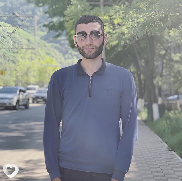 Rafayel, 23, Ереван — анкета №644515