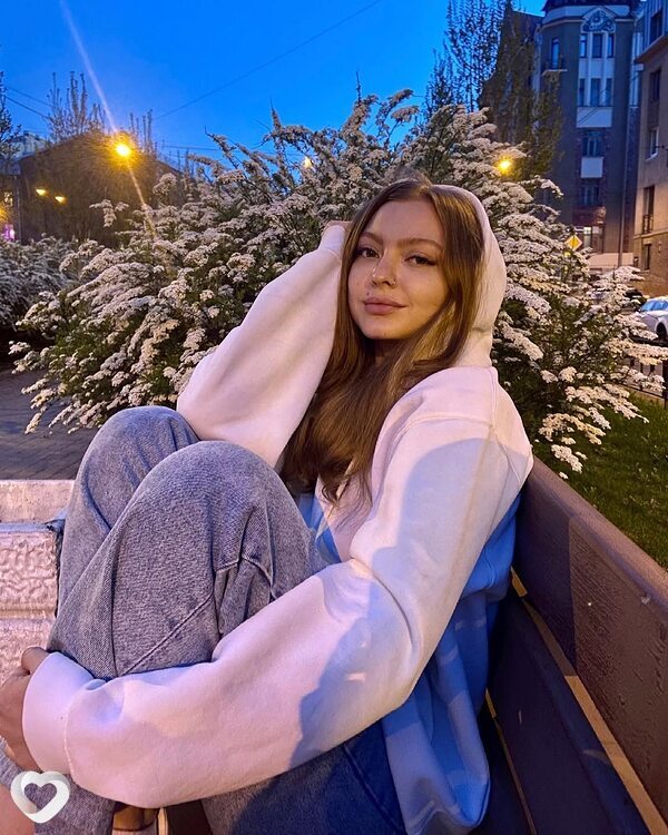 Даша, 22, Москве — анкета №646561