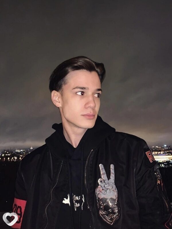 Даня, 26, Москве — анкета №646290