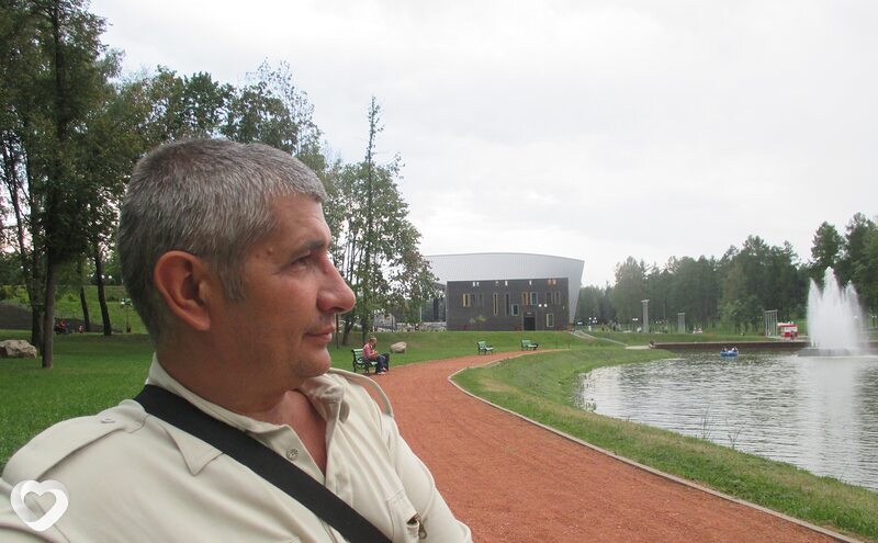 Саша, Некрасовский