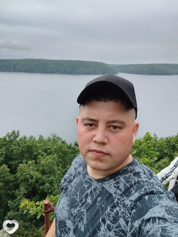 Анатолий, 30, Белогорске — анкета №646888