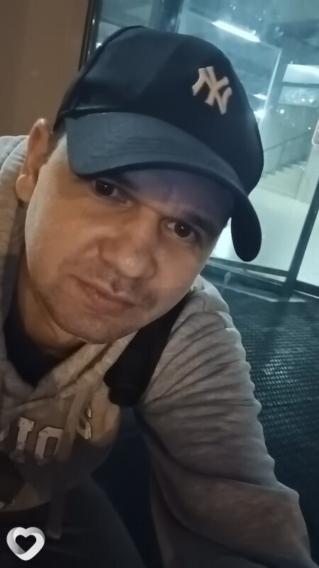Артем, 37, Каменске-Уральском — анкета №646929