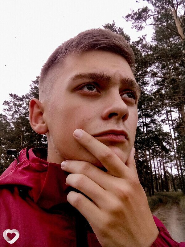 Денис, 22, Омске — анкета №646611