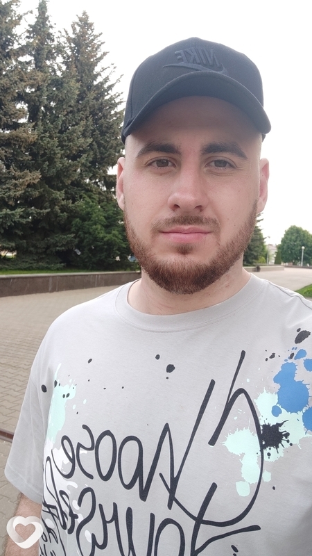 Евгений, 27, Речице — анкета №647207