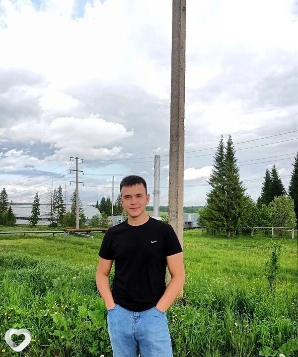 Александр, 24, Перми — анкета №647752