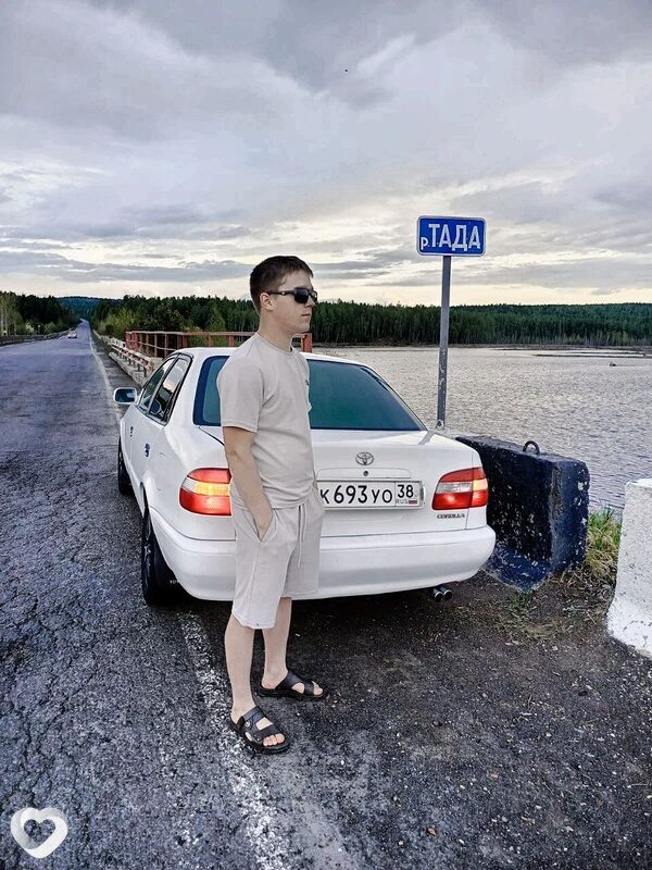 Александр, 25, Братске — анкета №648778
