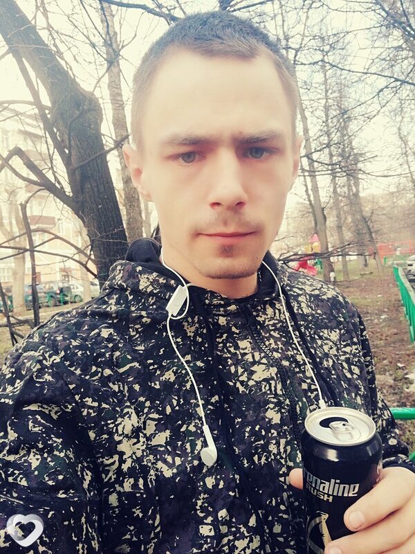 Олег, 29, Москве — анкета №648235