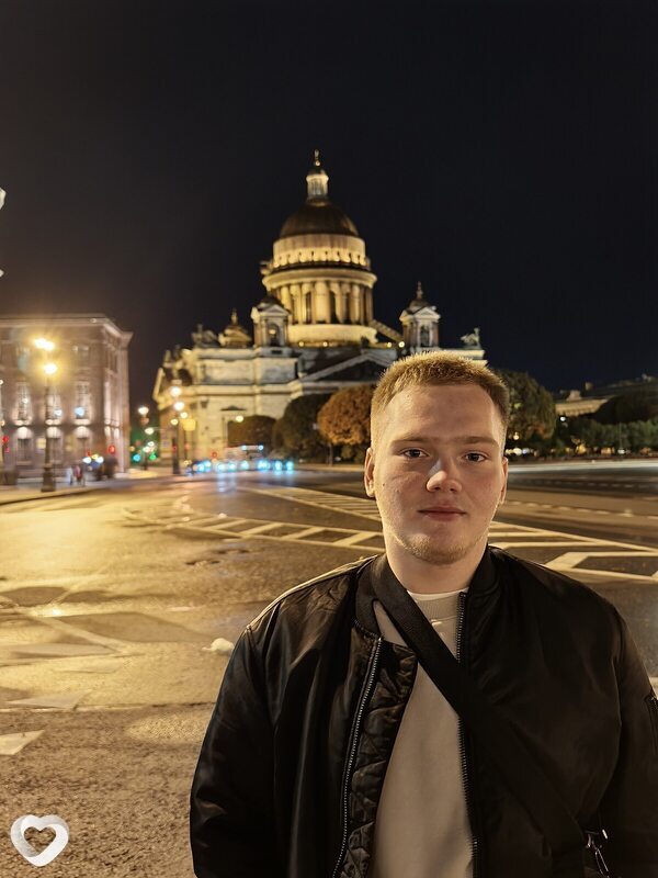 Максим, 22, Евпатории — анкета №648539