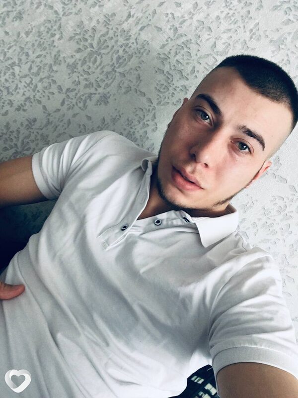 Максим, 24, Омске — анкета №648542