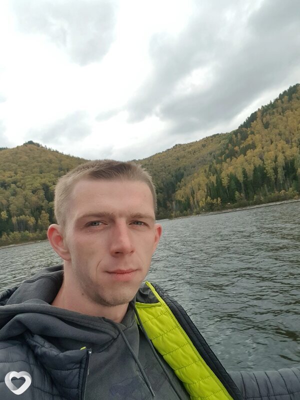 Виктор, 32, Абакане — анкета №650179