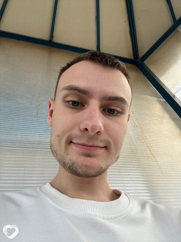 Артём, 28, Москве — анкета №652914