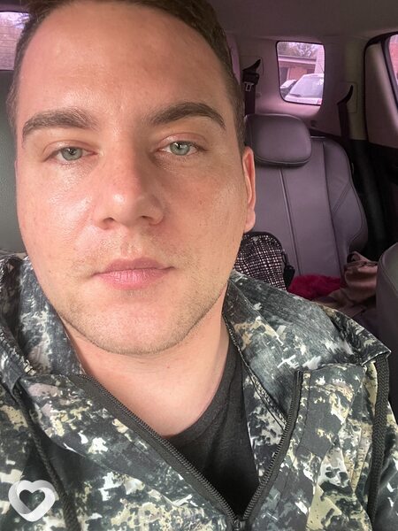 Артем, 35, Александрове — анкета №653674
