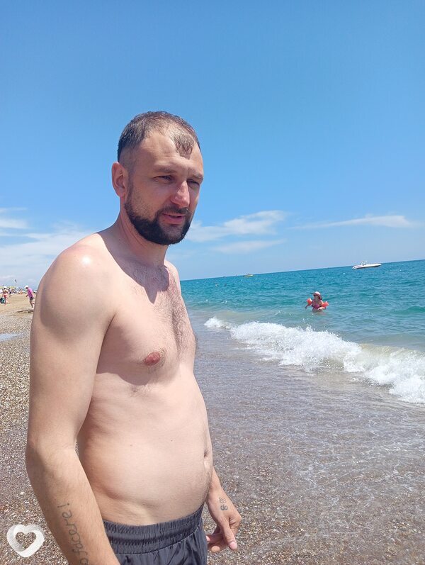Артем, 34, Омске — анкета №654223