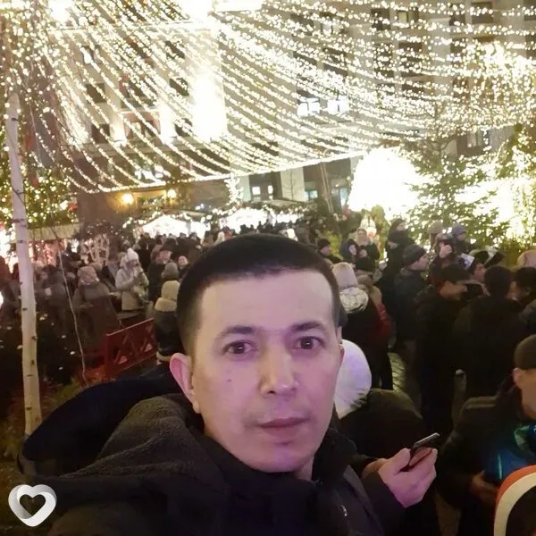 Рома, 37, Москве — анкета №654393