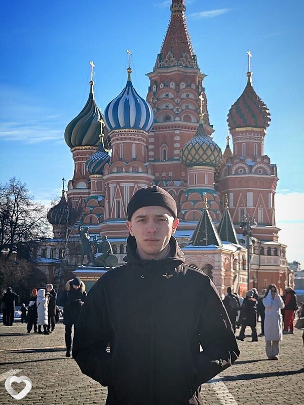 Виталий, 22, Белогорске — анкета №654662