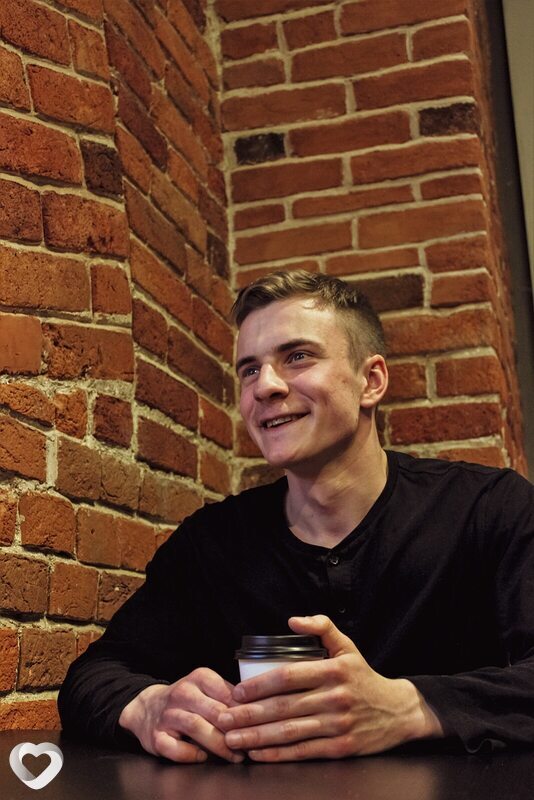 Артём, 24, Москве — анкета №655477