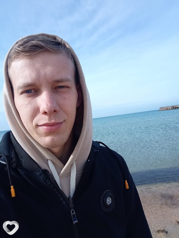 Александр, 27, Минеральных Водах — анкета №655406