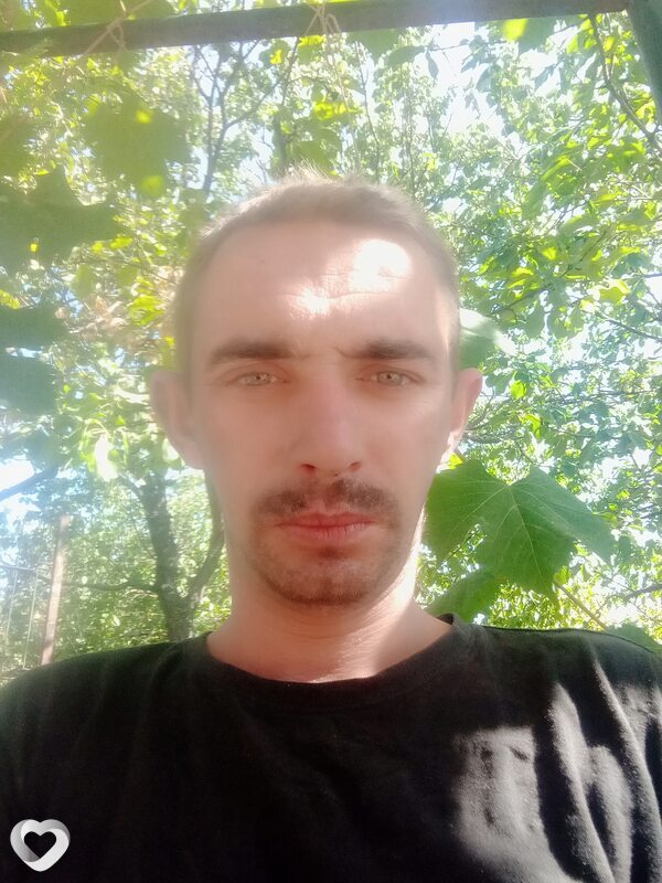 Дмитрий, 32, Лутугине — анкета №655717