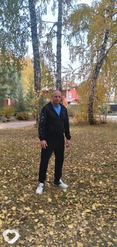 Олег, 40, Бердске — анкета №655729