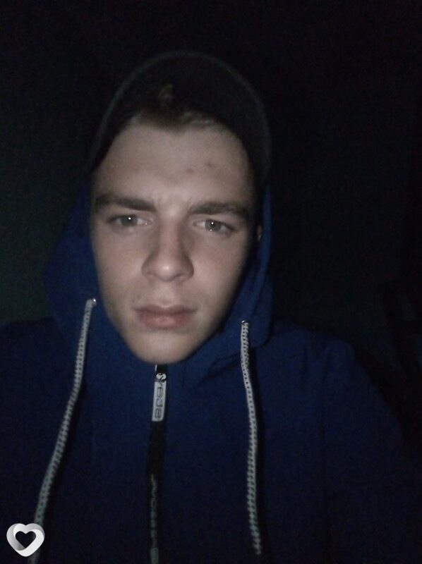 Алексей, 25, Энгельсе — анкета №655927