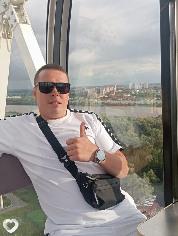 Александр, 28, Омске — анкета №656076