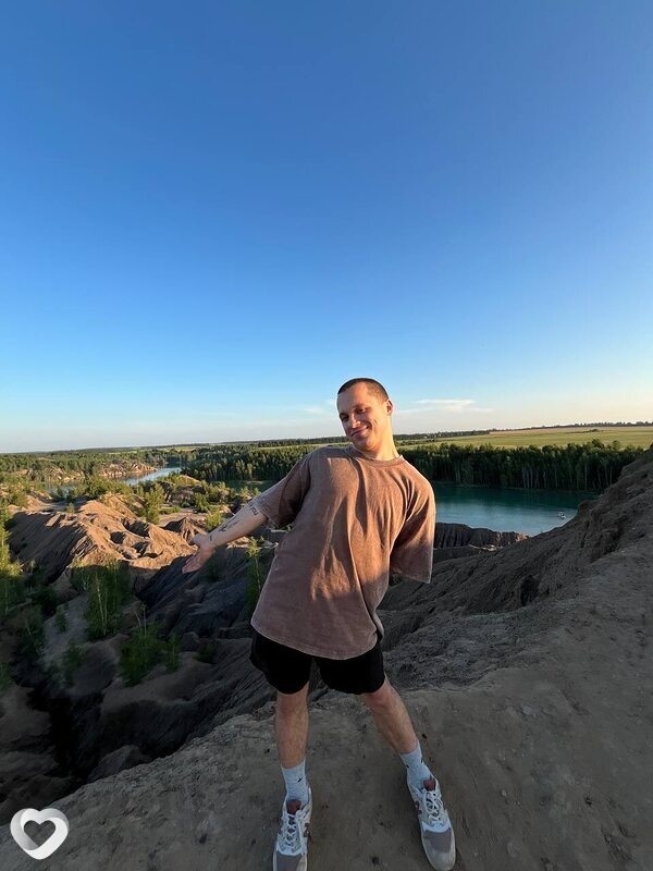 Саша, 23, Туле — анкета №2097058