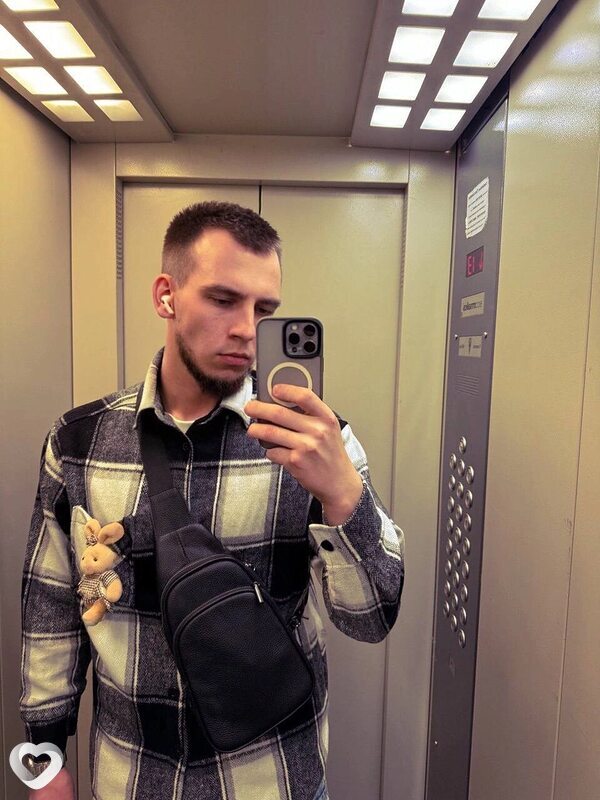 Иван, 29, Барановичах — анкета №656436