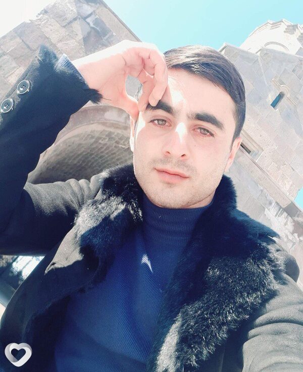 Артём, 32, Саратове — анкета №656717