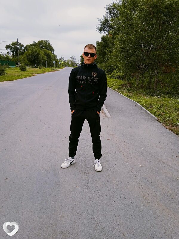 Вова, 27, Москве — анкета №657131