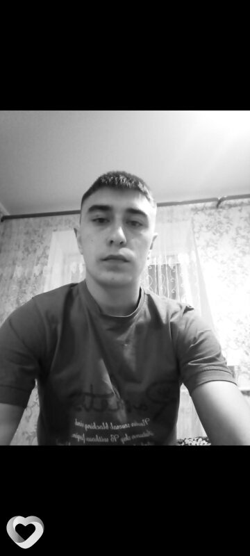 Алексей, 27, Ейске — анкета №657387