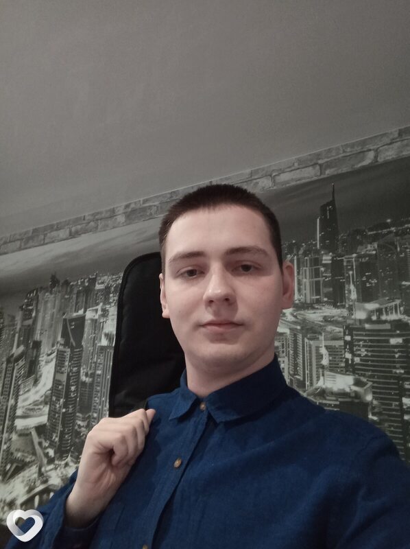 Михаил, 25, Череповце — анкета №657625
