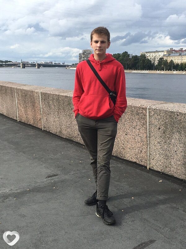 Григорий, 23, Москве — анкета №658065