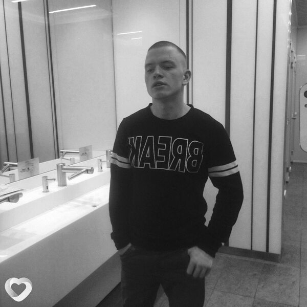 Артем, 28, Смоленске — анкета №658451