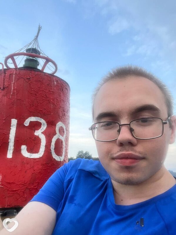 Иван, 22, Ярославле — анкета №659478