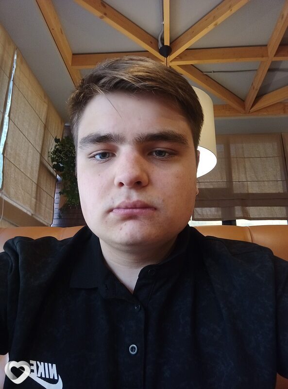 Илья, 22, Москве — анкета №659732