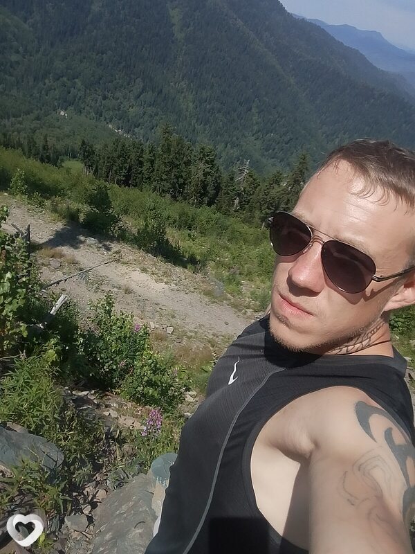 Евгений, 27, Бийске — анкета №660225