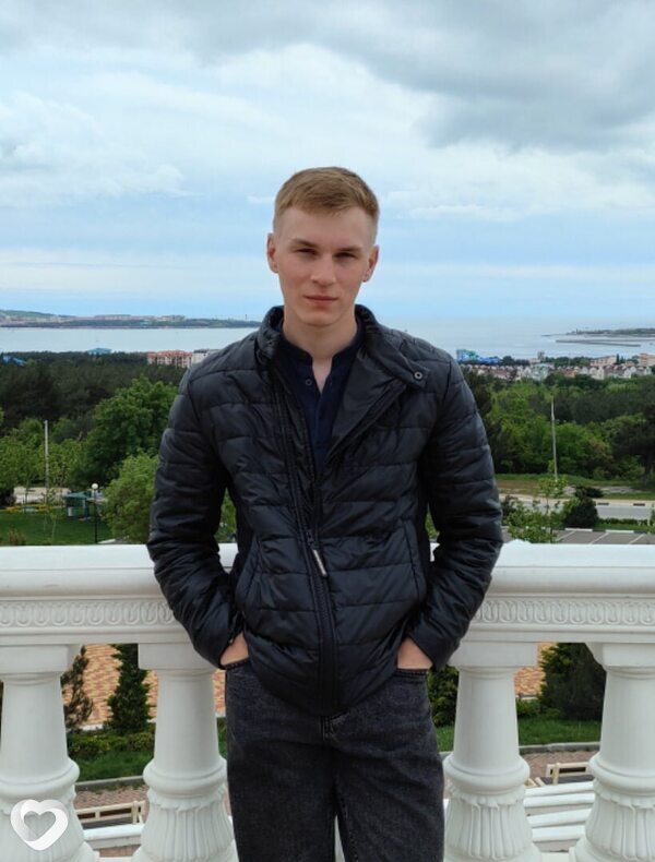 Vladislav, 28, Адлер — анкета №660401