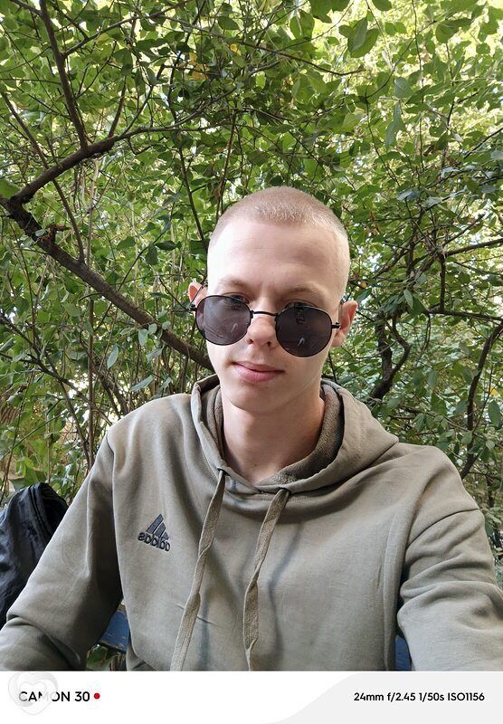 Александр, 22, Москве — анкета №660412