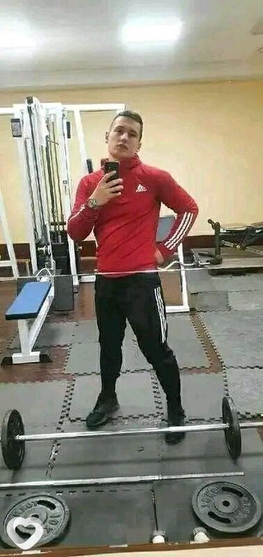 Артём, 25, Брянске — анкета №660443