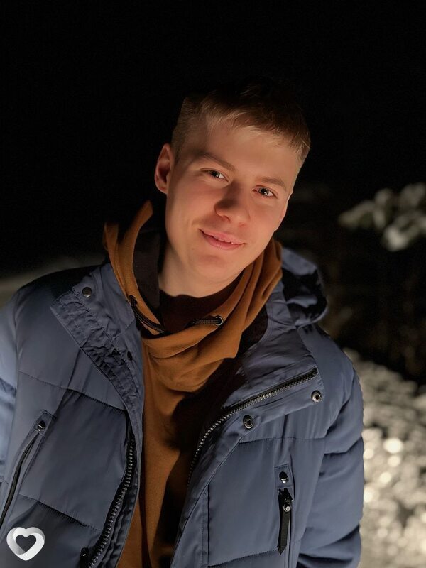 Артём, 25, Москве — анкета №661007