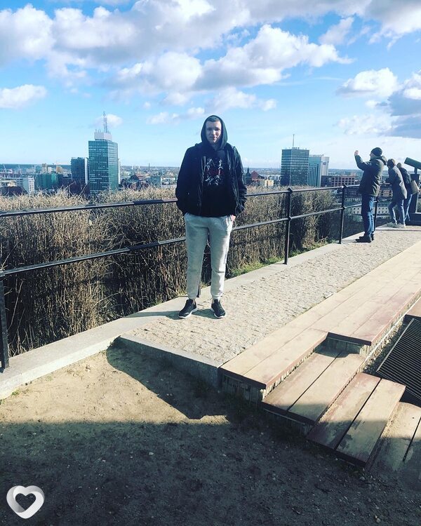 Вадик, 23, Солигорске — анкета №660945