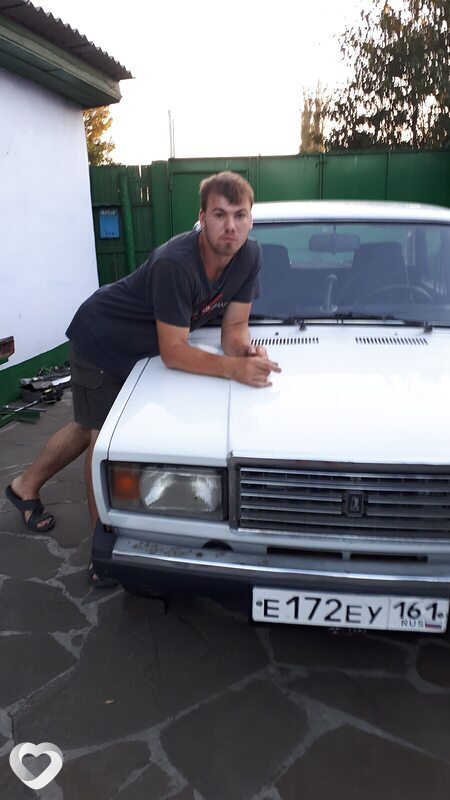 Михаил, 26, Шахтах — анкета №661092