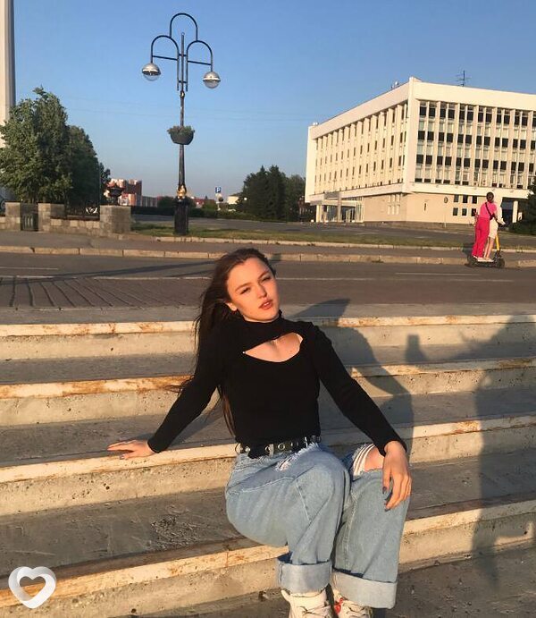 Ева, 21, Самаре — анкета №661444