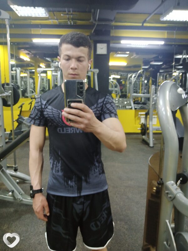 Евгений, 26, Южно-Сахалинске — анкета №662545