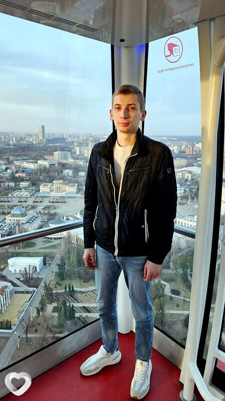 Владислав, 27, Москве — анкета №662477