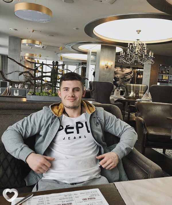 Артём, 32, Днепр — анкета №663268