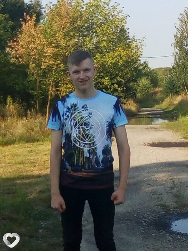 Дмитро, 22, Воронеже — анкета №663460