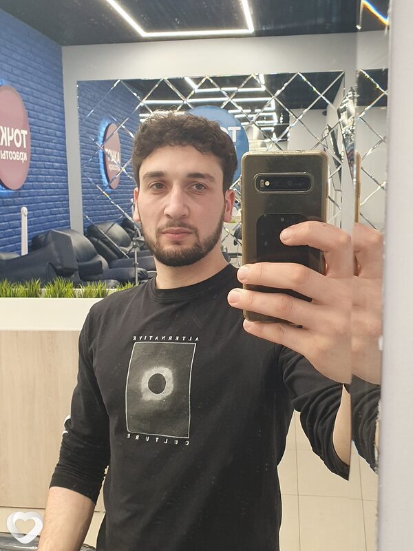 Овик, 29, Москве — анкета №663746